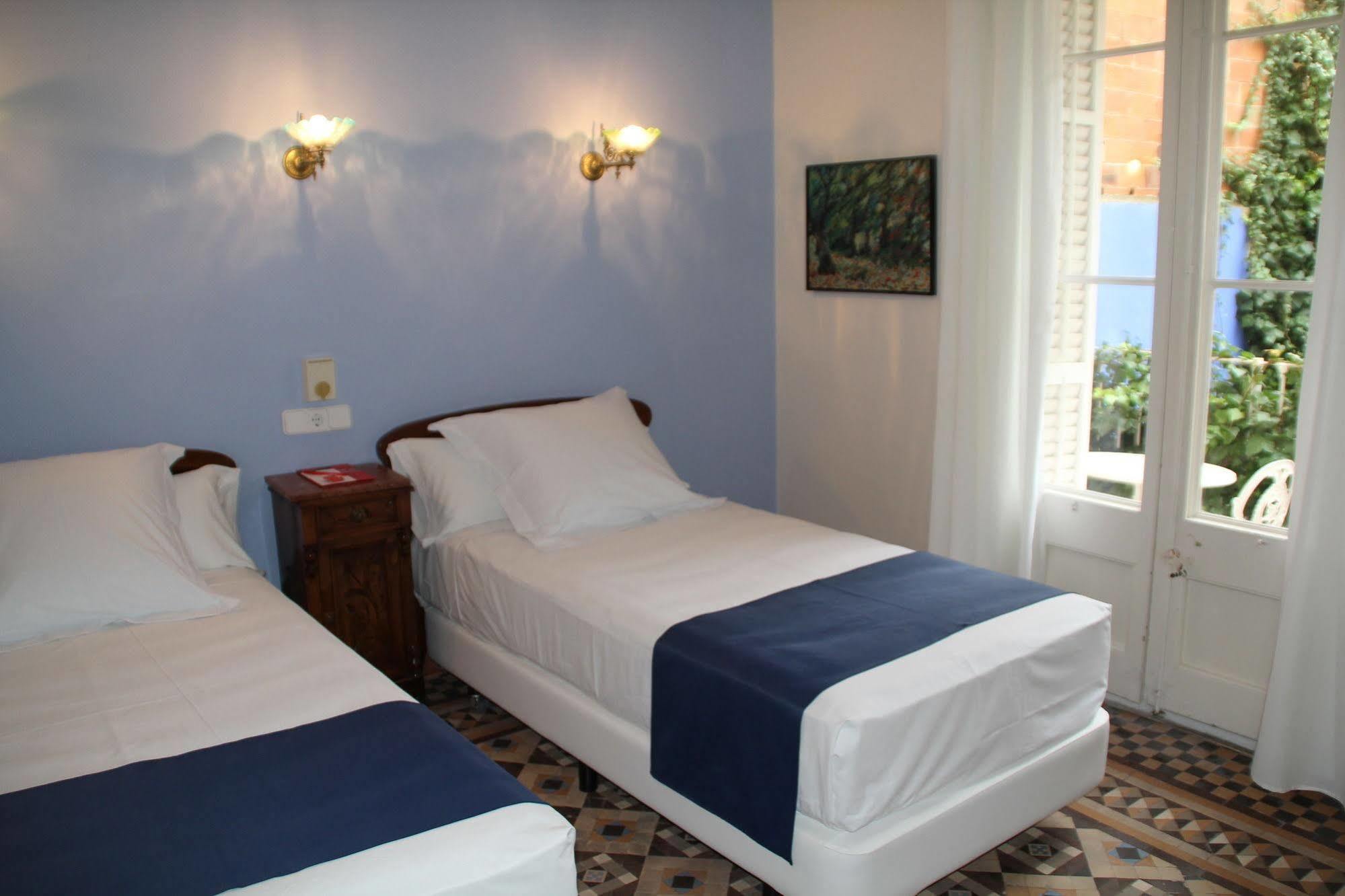 Hotel Medium Renaixenca Sitges Kültér fotó