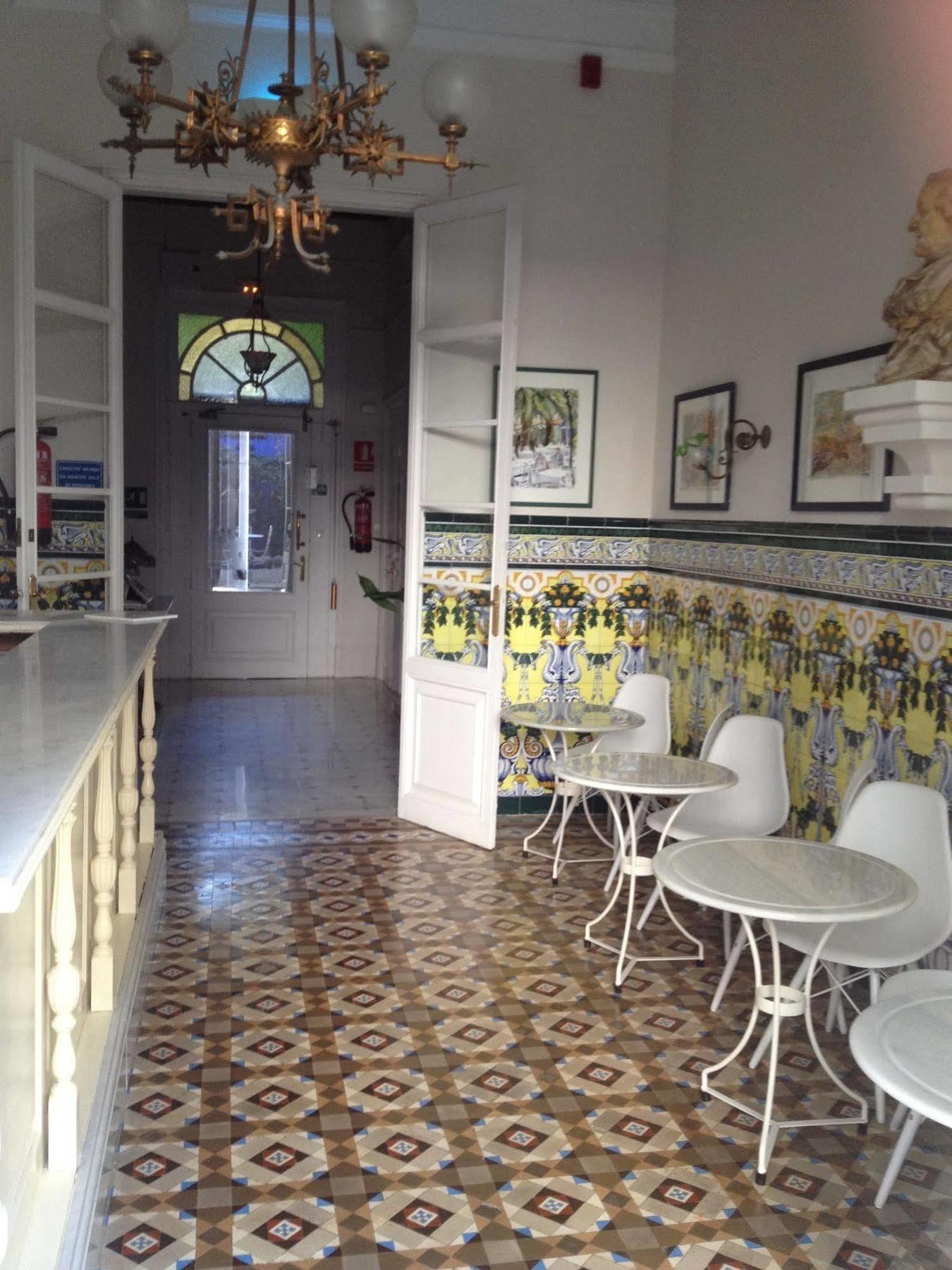 Hotel Medium Renaixenca Sitges Kültér fotó