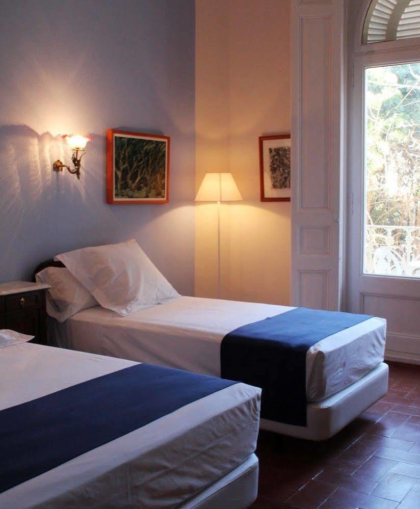 Hotel Medium Renaixenca Sitges Kültér fotó