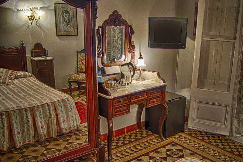 Hotel Medium Renaixenca Sitges Kültér fotó